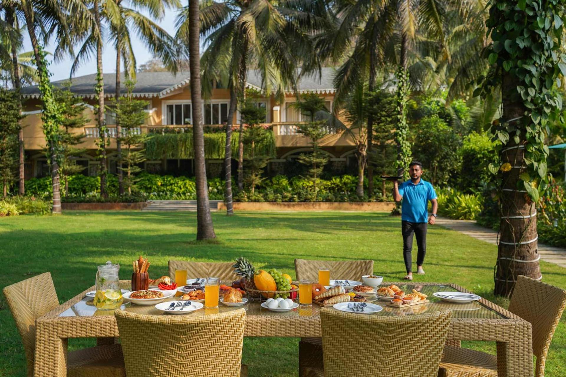 Stayvista At Amara Villa Luxury Collection With Private Pool & Gazebo Alibag Exterior photo